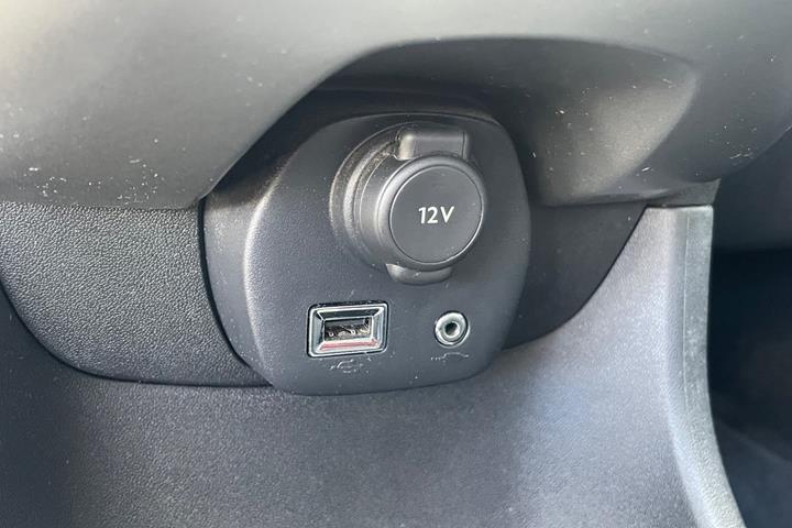 Hvid Toyota Aygo fra 2015