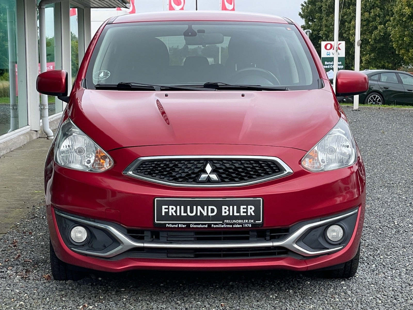 Rød Mitsubishi Space Star fra 2016