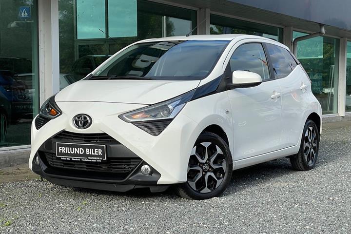 Hvid Toyota Aygo fra 2020