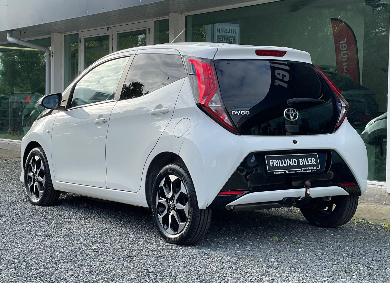 Hvid Toyota Aygo fra 2020
