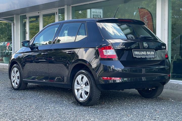 Sort Skoda Fabia fra 2019
