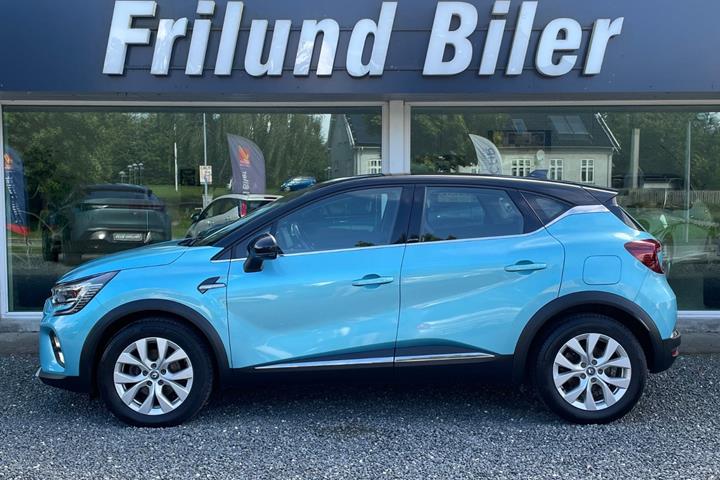 Blå Renault Captur fra 2020