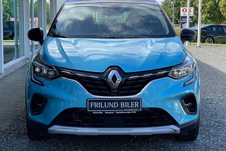 Blå Renault Captur fra 2020
