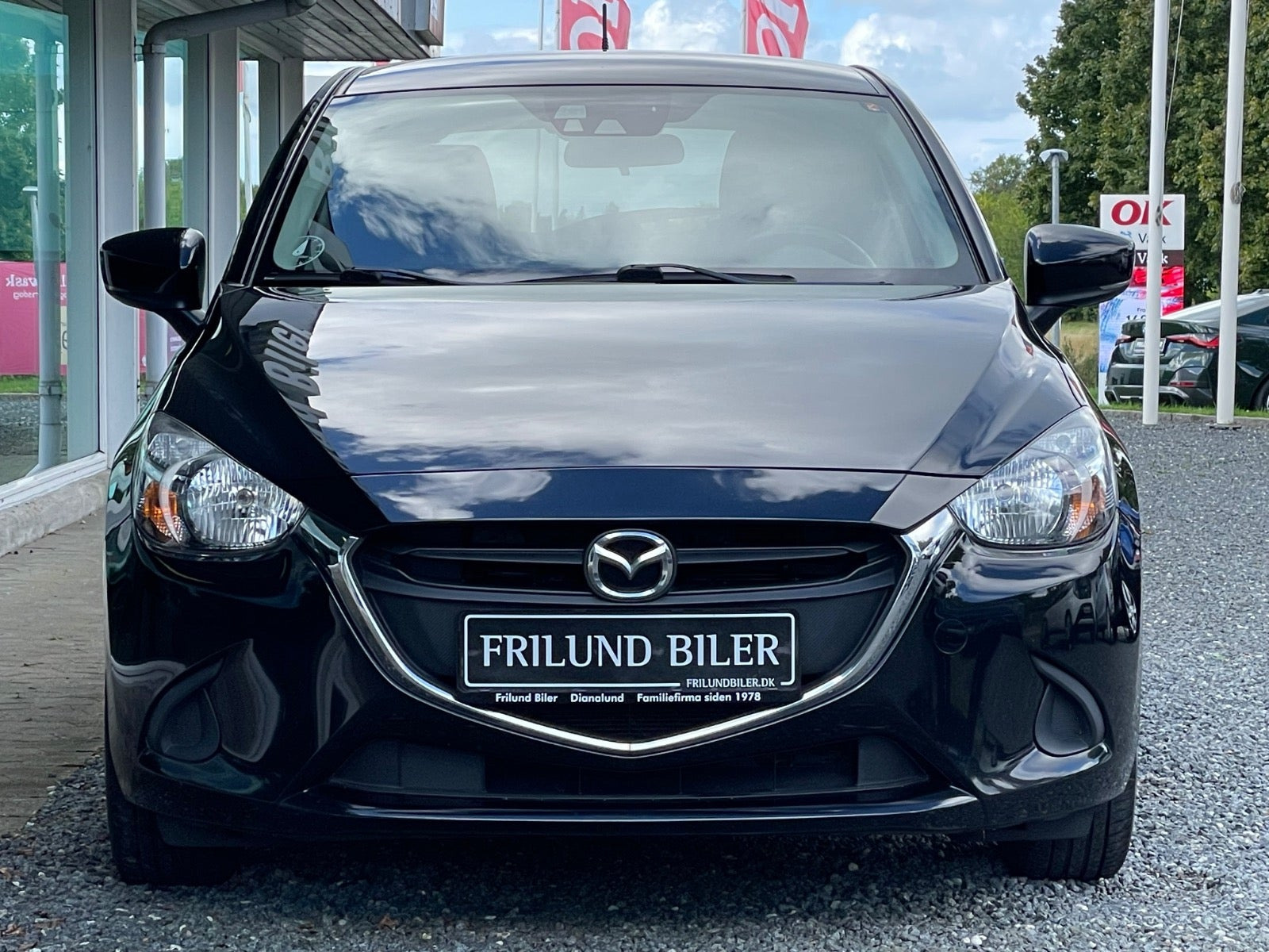 Sort Mazda 2 fra 2018