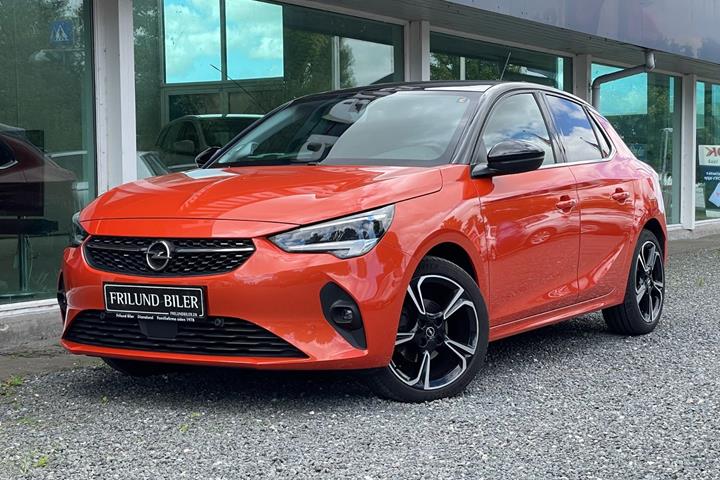 Orange Opel Corsa fra 2021