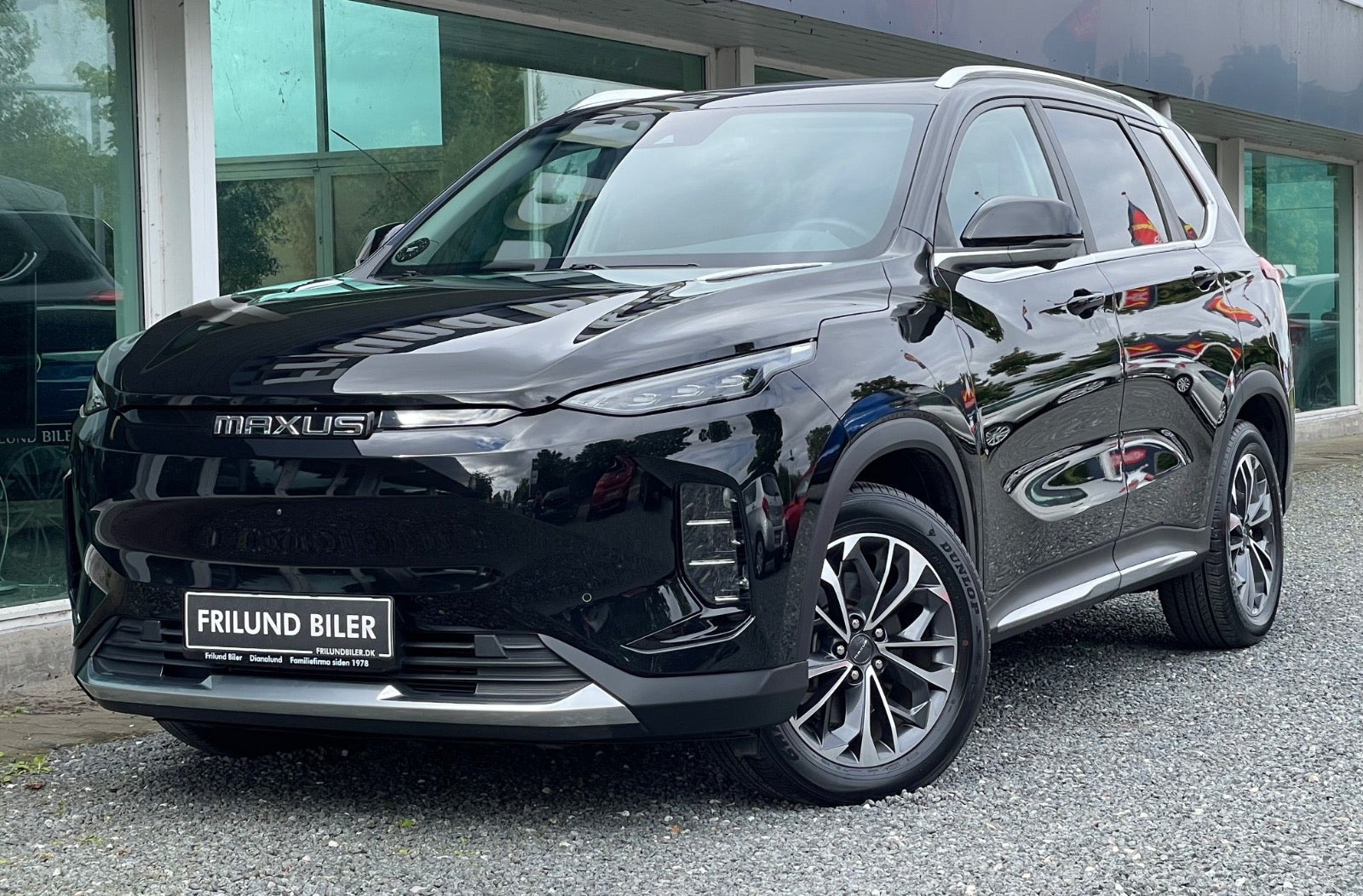 Maxus Euniq6