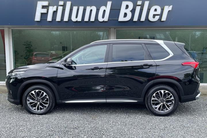 Sort Maxus Euniq6 fra 2022