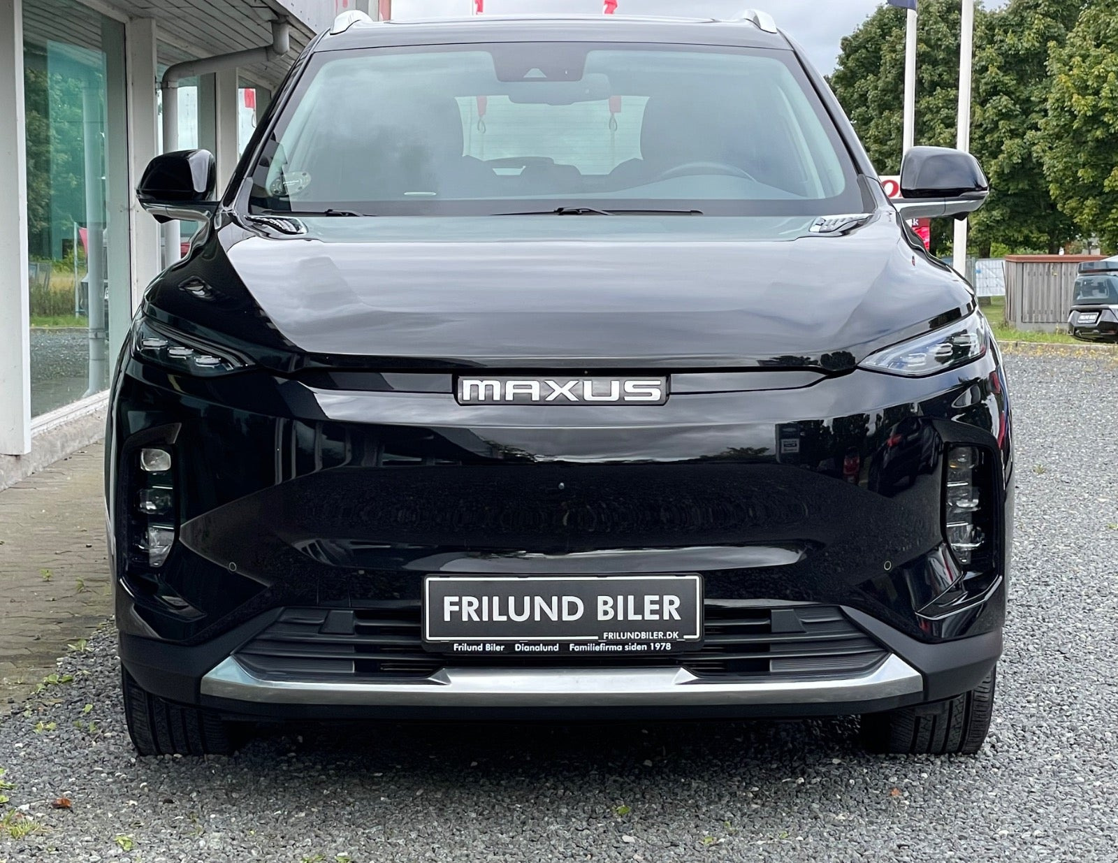 Sort Maxus Euniq6 fra 2022