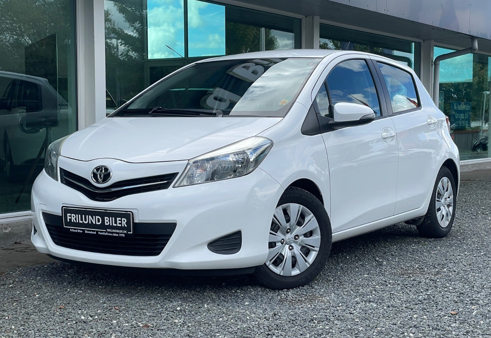 Toyota Yaris 1,3 VVT-i T2 Touch