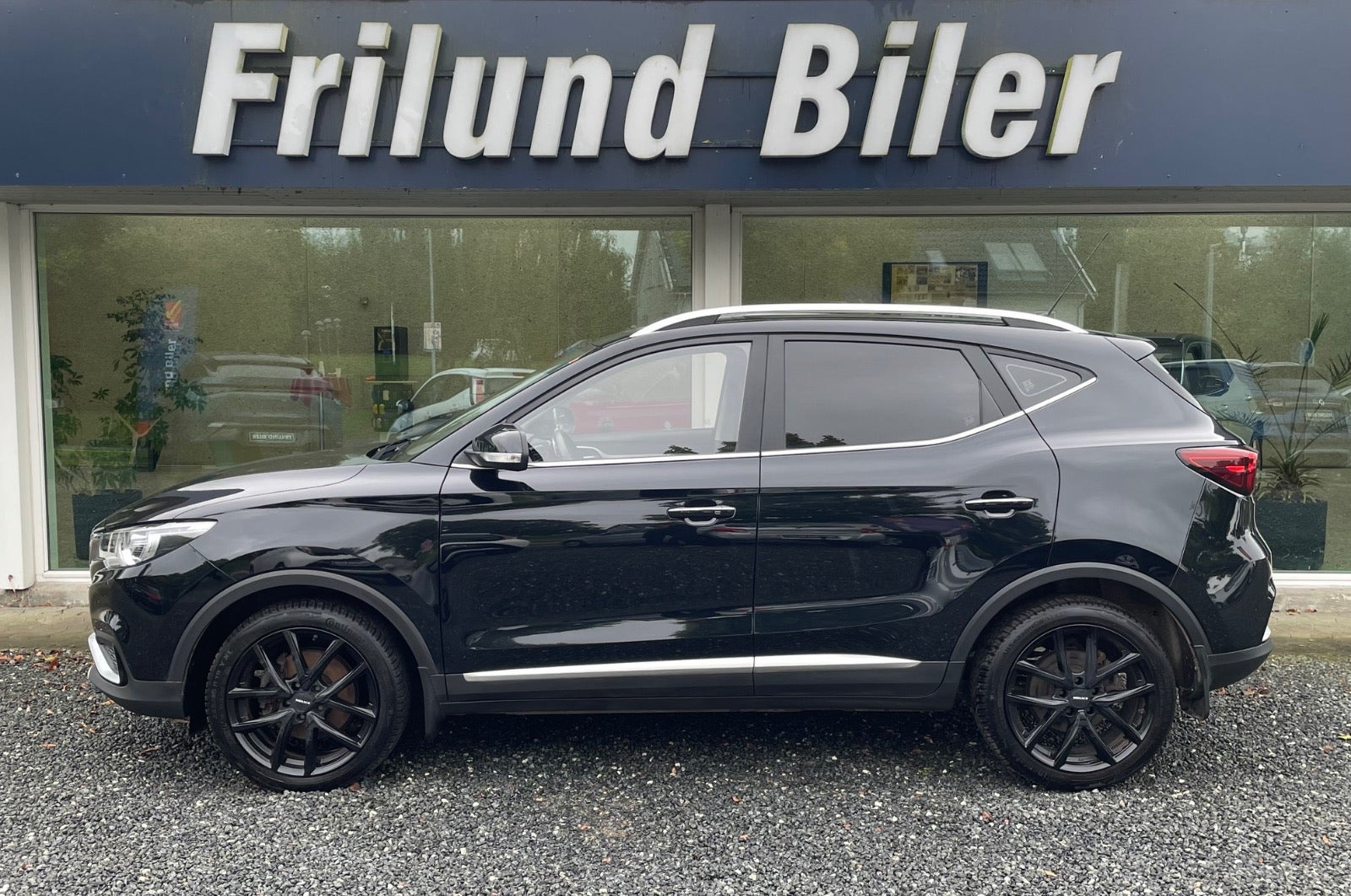 Sort MG ZS fra 2020