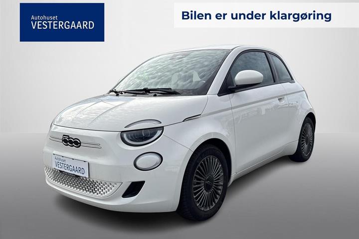 Hvid Fiat 500e fra 2022