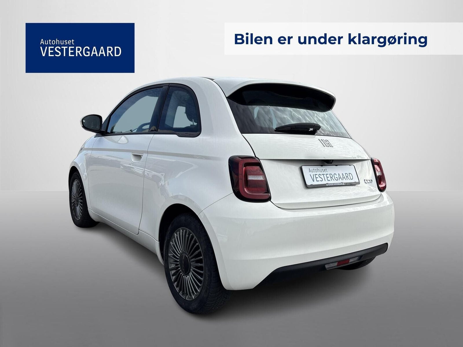 Hvid Fiat 500e fra 2022