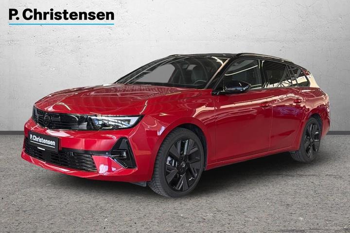Rød Opel Astra-e fra 2024