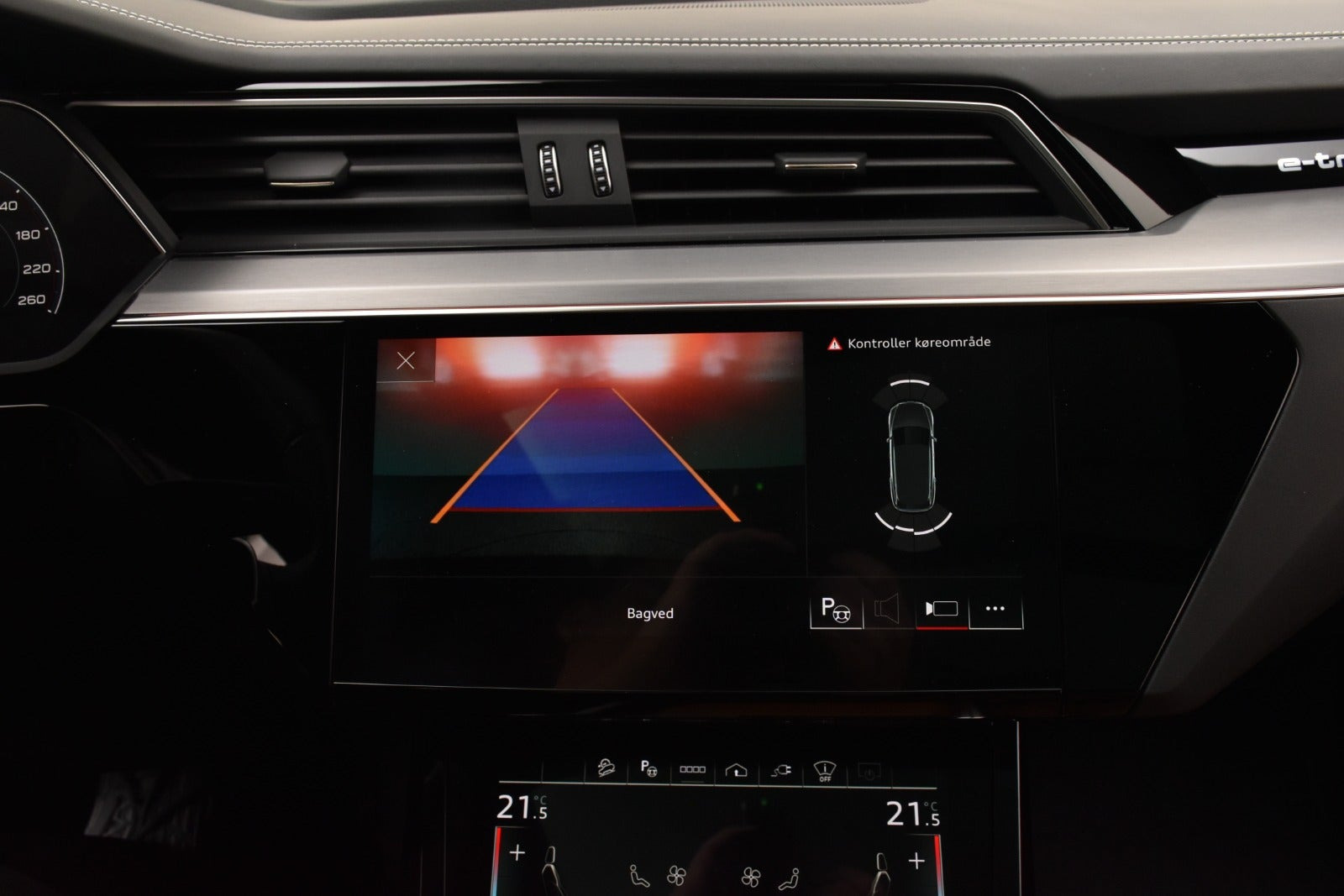 Sort Audi e-tron S fra 2022