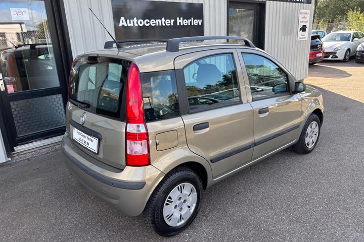 Beige Fiat Panda fra 2008