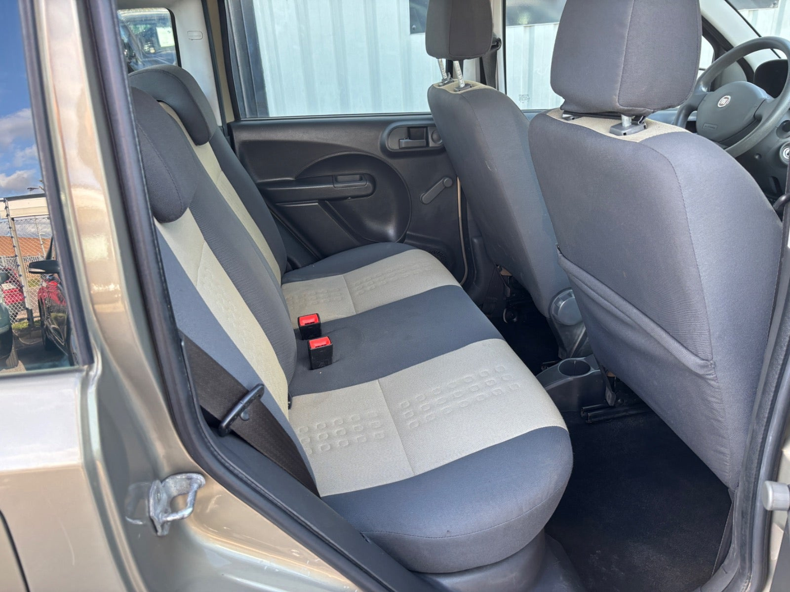 Beige Fiat Panda fra 2008