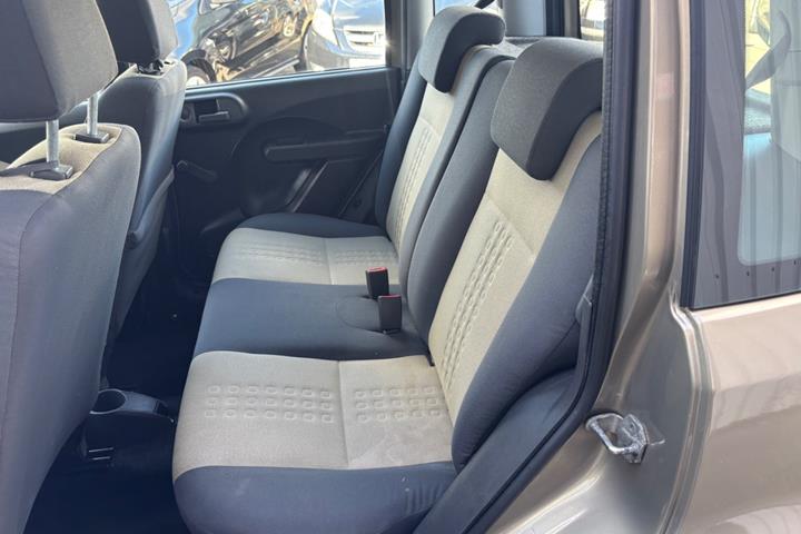 Beige Fiat Panda fra 2008