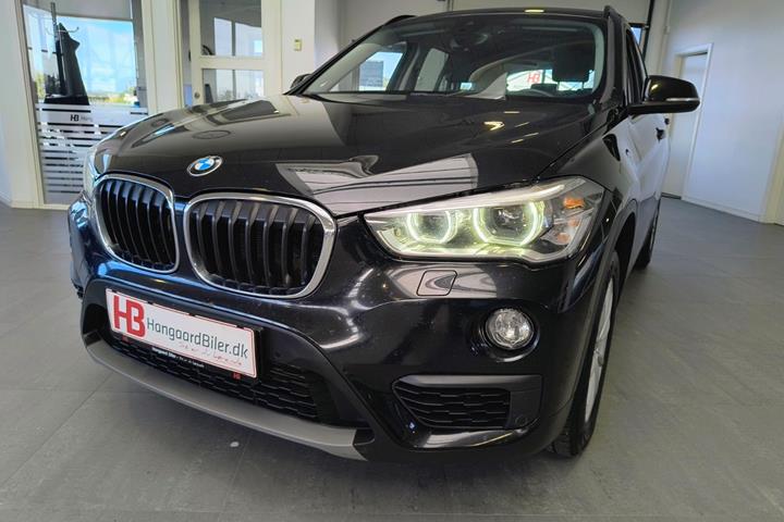 Sort BMW X1 fra 2019