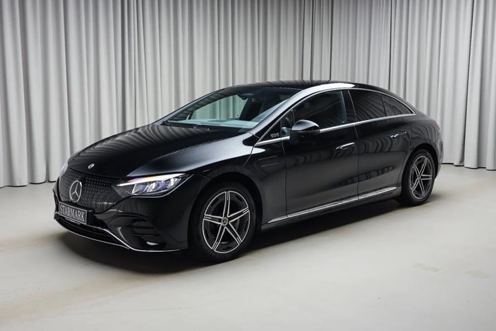 Sort Mercedes EQE350+ fra 2026