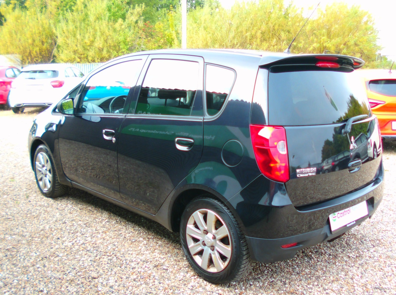 Sort Mitsubishi Colt fra 2010
