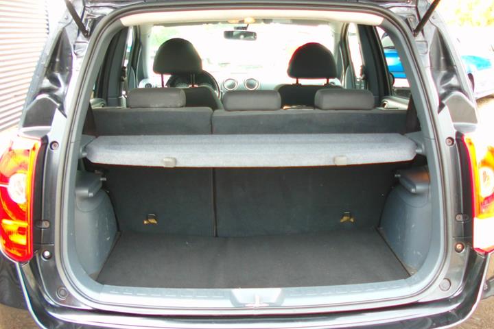 Sort Mitsubishi Colt fra 2010