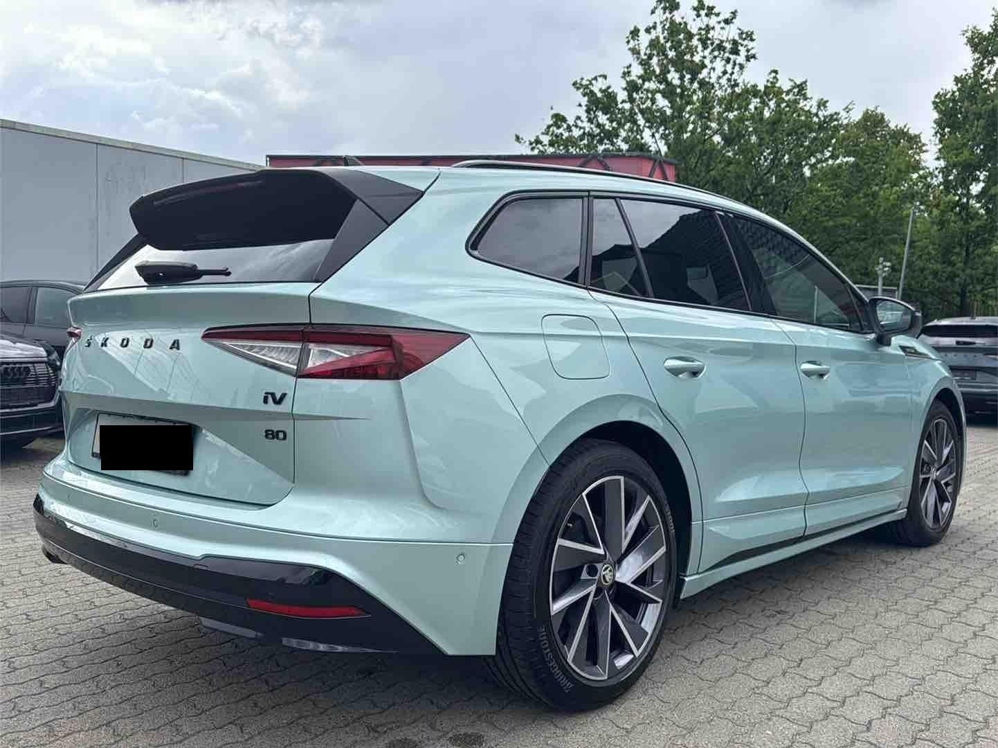 Grøn Skoda Enyaq fra 2022
