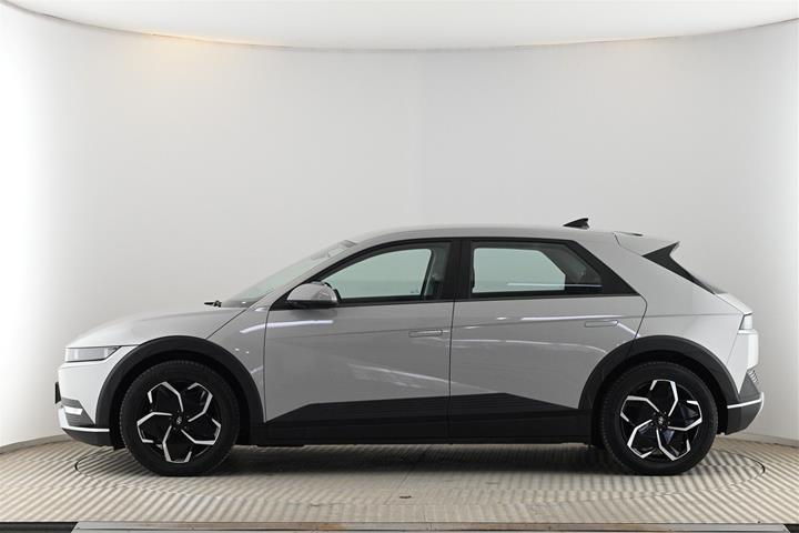 Grå Hyundai Ioniq 5 fra 2023