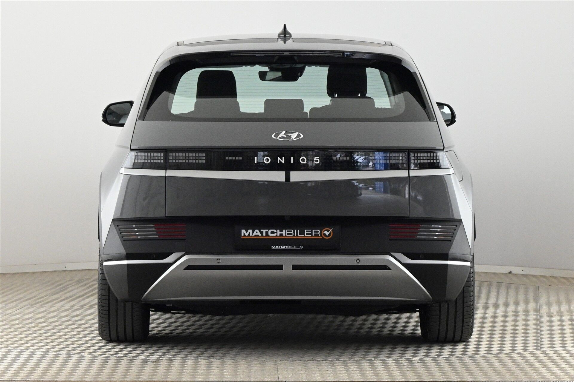 Grå Hyundai Ioniq 5 fra 2022