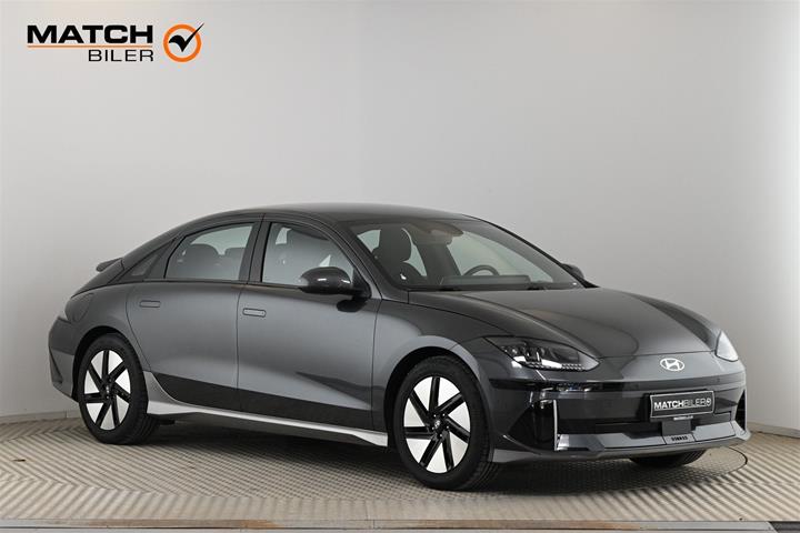 Grå Hyundai Ioniq 6 fra 2023