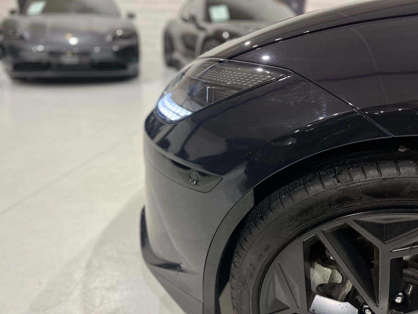 Blå Hyundai Ioniq 6 fra 2024