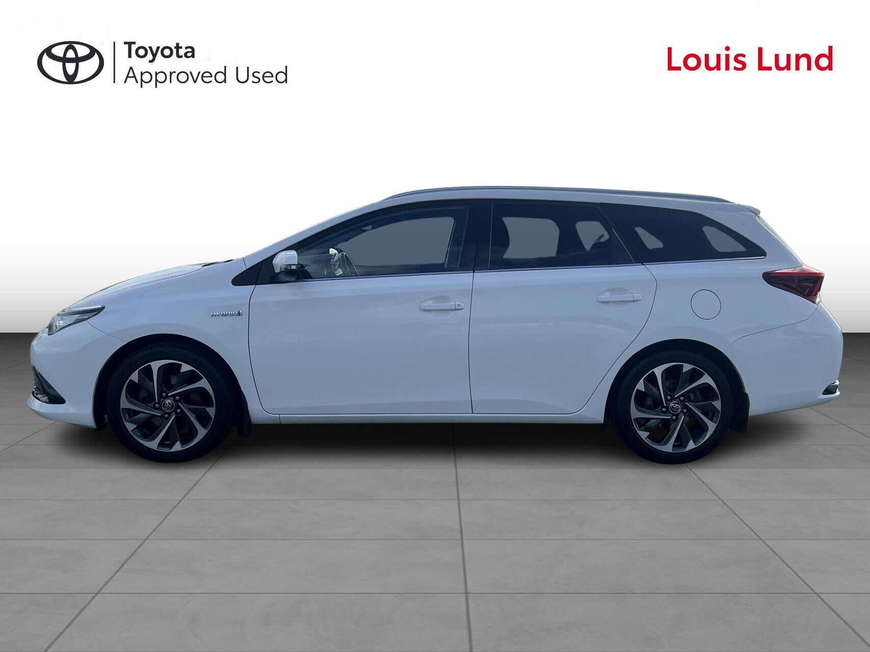 Hvid Toyota Auris fra 2016