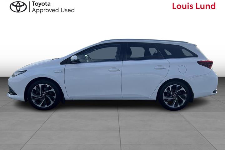 Hvid Toyota Auris fra 2016