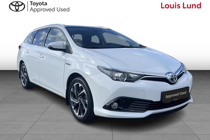 Hvid Toyota Auris fra 2016