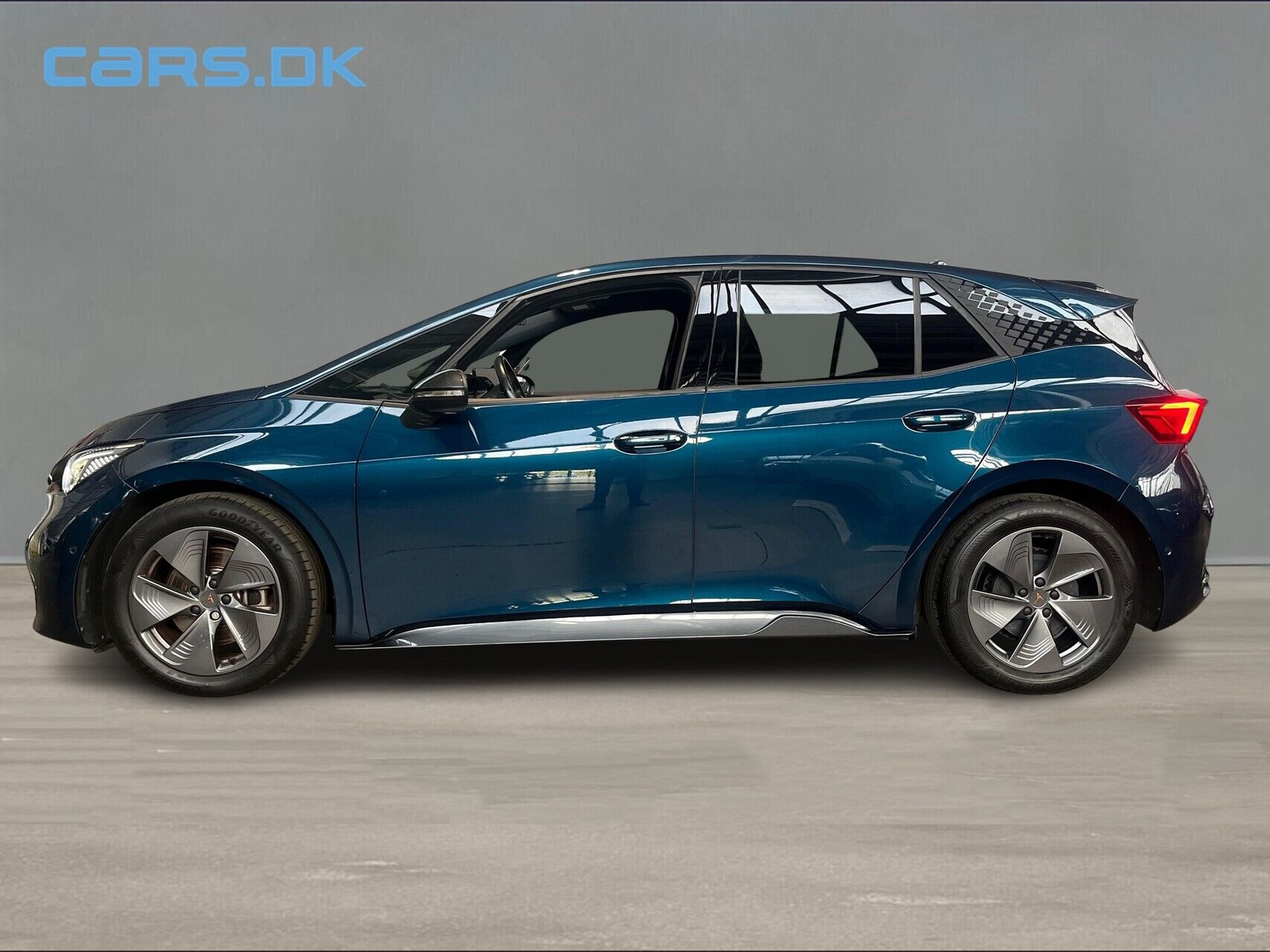 Blå Cupra Born fra 2024