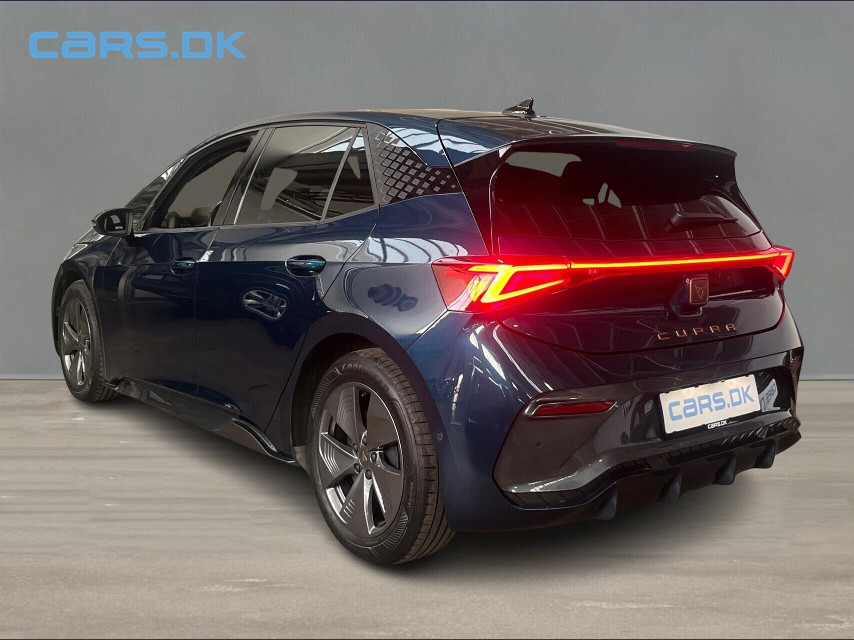 Blå Cupra Born fra 2024