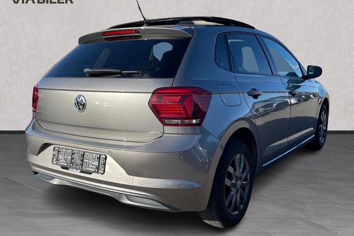 Grå VW Polo fra 2018