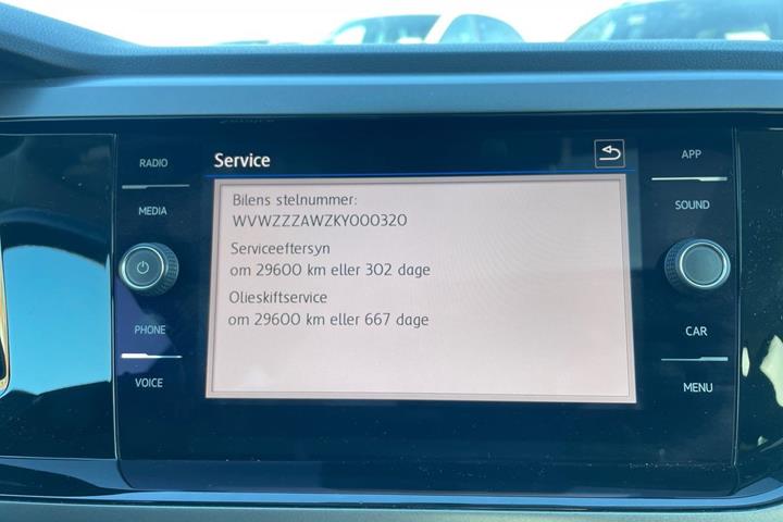 Grå VW Polo fra 2018
