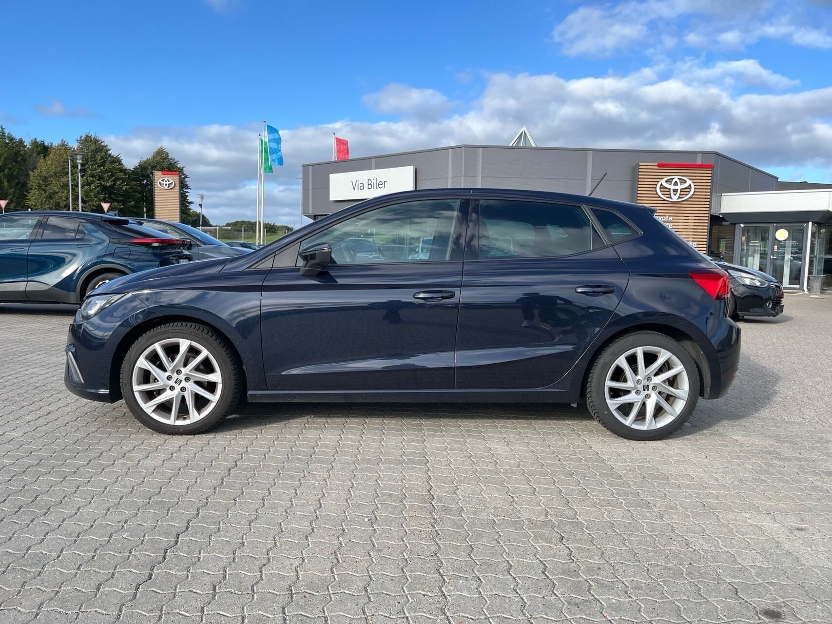 Blå Seat Ibiza fra 2022