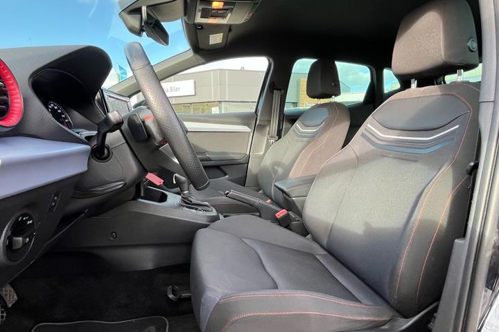 Blå Seat Ibiza fra 2022