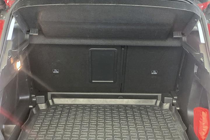Rød Opel Grandland X fra 2019