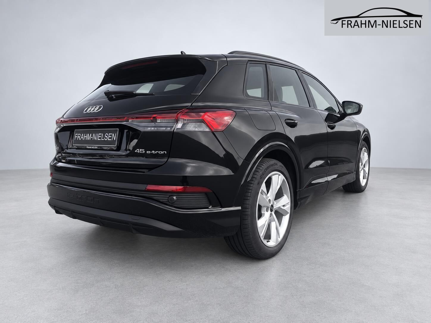 Sort Audi Q4 fra 2024