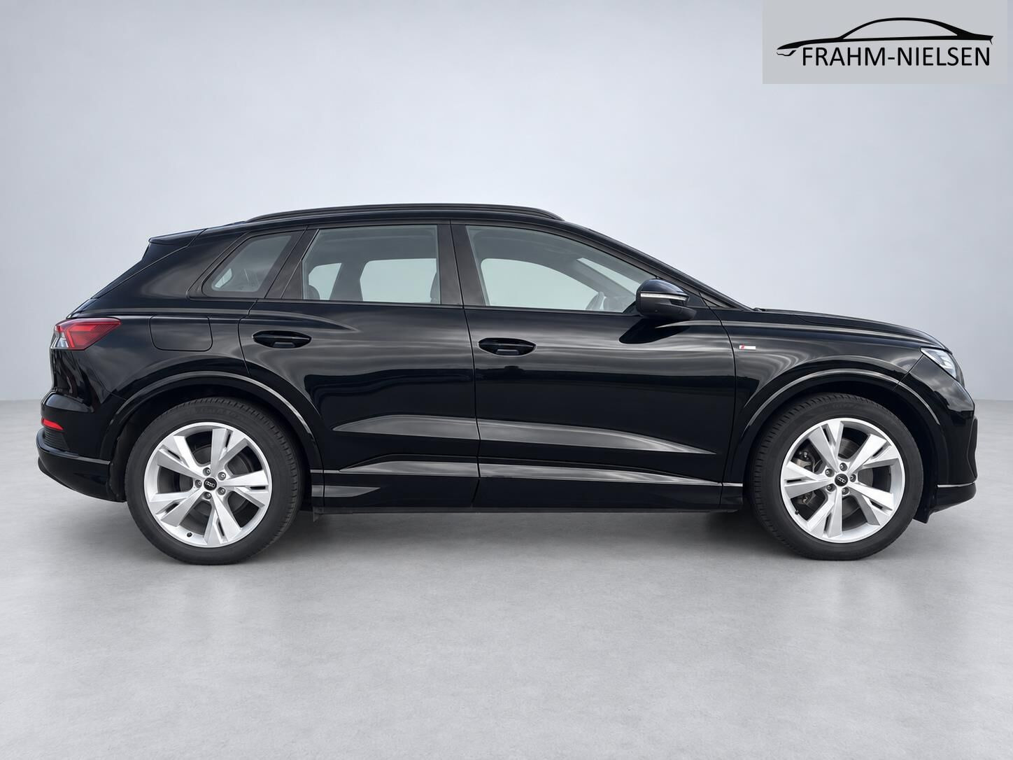 Sort Audi Q4 fra 2024