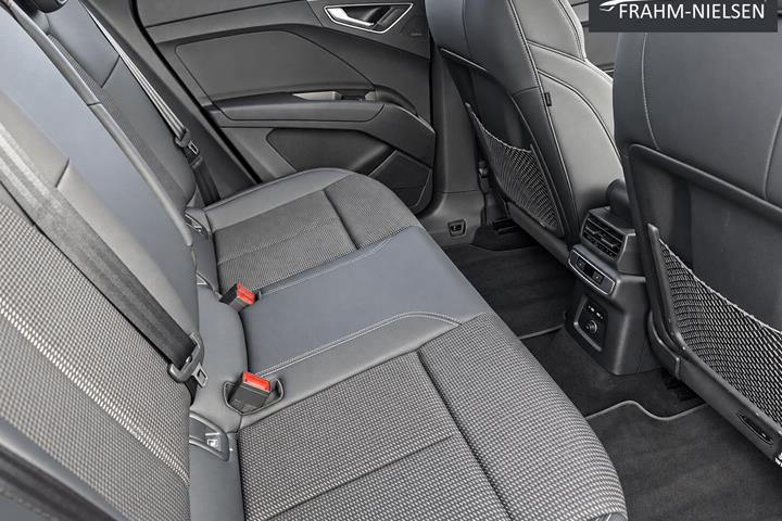 Sort Audi Q4 fra 2024