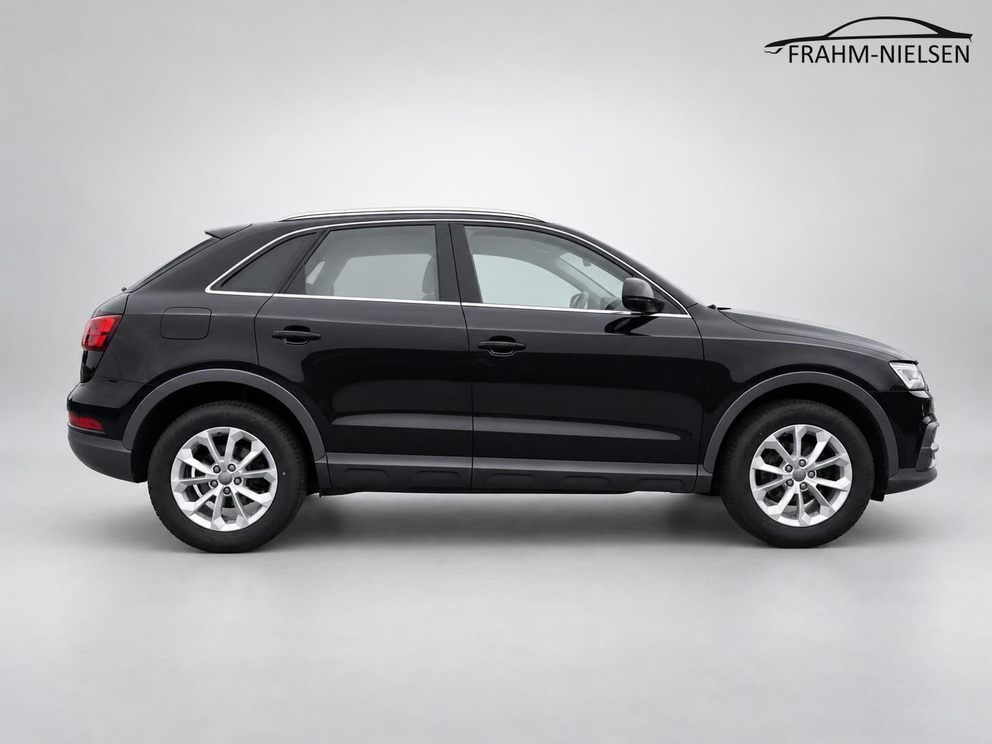 Sort Audi Q3 fra 2017