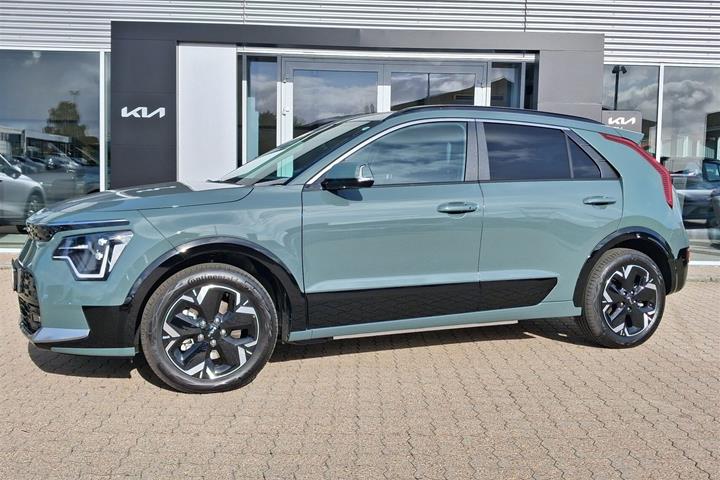 Grøn Kia Niro EV fra 2026 set udefra