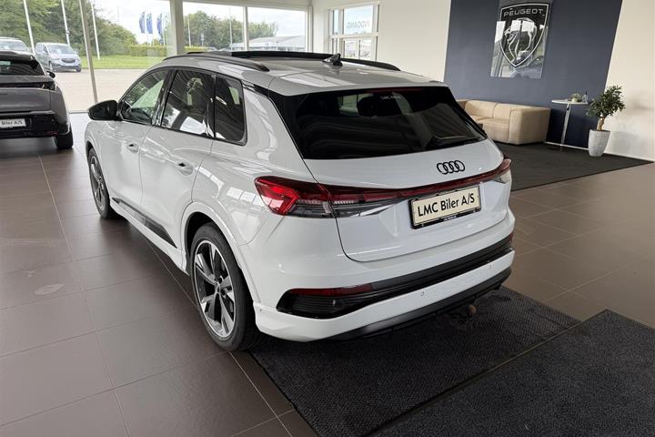 Hvid Audi Q4 fra 2022