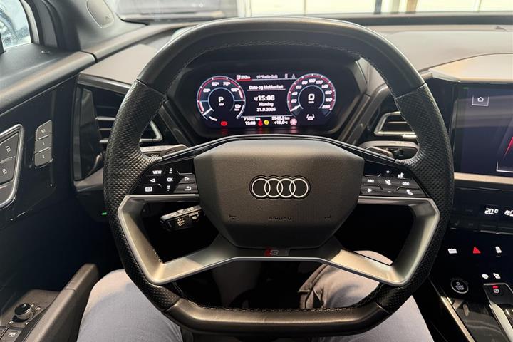 Hvid Audi Q4 fra 2022