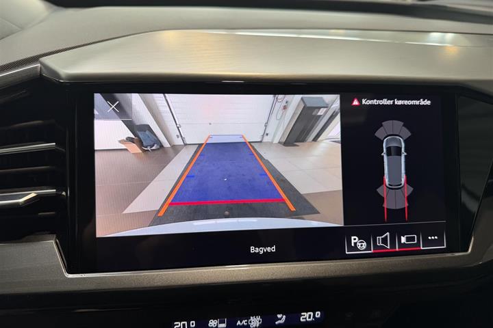 Hvid Audi Q4 fra 2022
