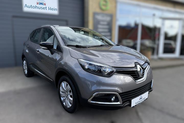 Grå Renault Captur fra 2016