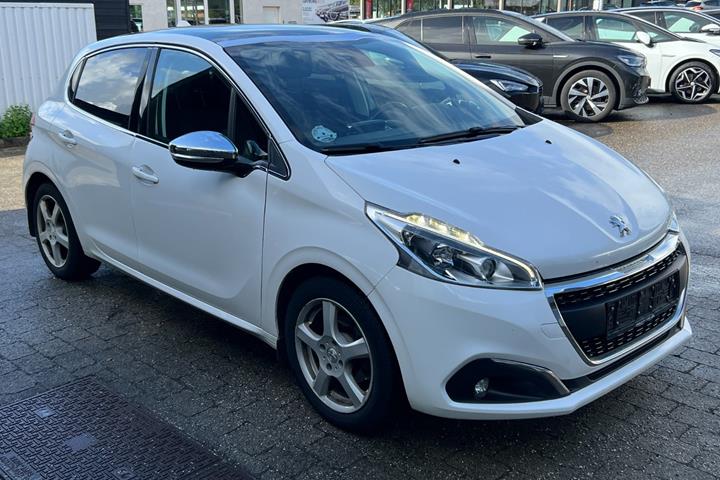 undefined Peugeot 208 fra 2017